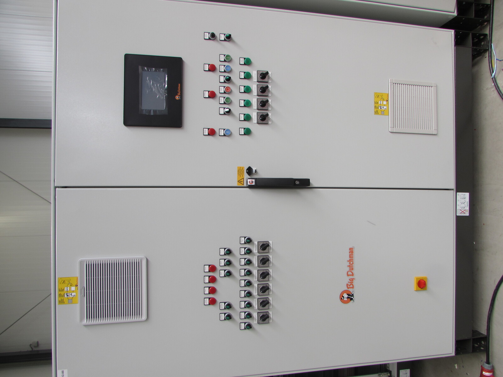 Control cabinet rearing house - UV-S680 4r/4t - ventilation